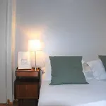 Sunny, And Comfy Ap. In Av. Da Liberdade Apartament