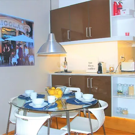 아파트 Sunny, And Comfy Ap. In Av. Da Liberdade *