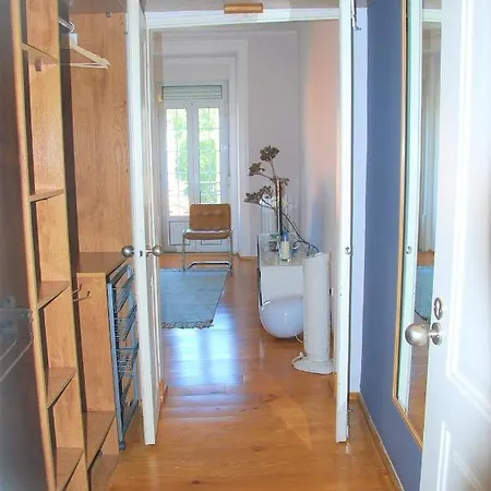 Sunny, And Comfy Ap. In Av. Da Liberdade *